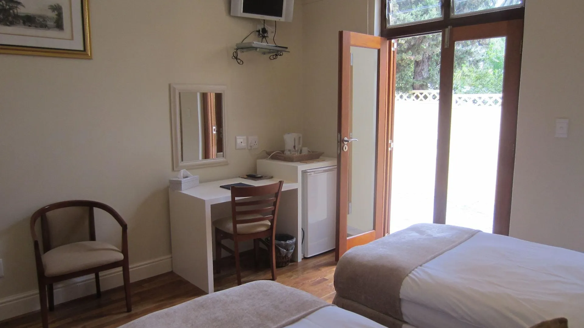 Loloho Lodge - 24H Solar Power Cape Town 4*,  Güney Afrika